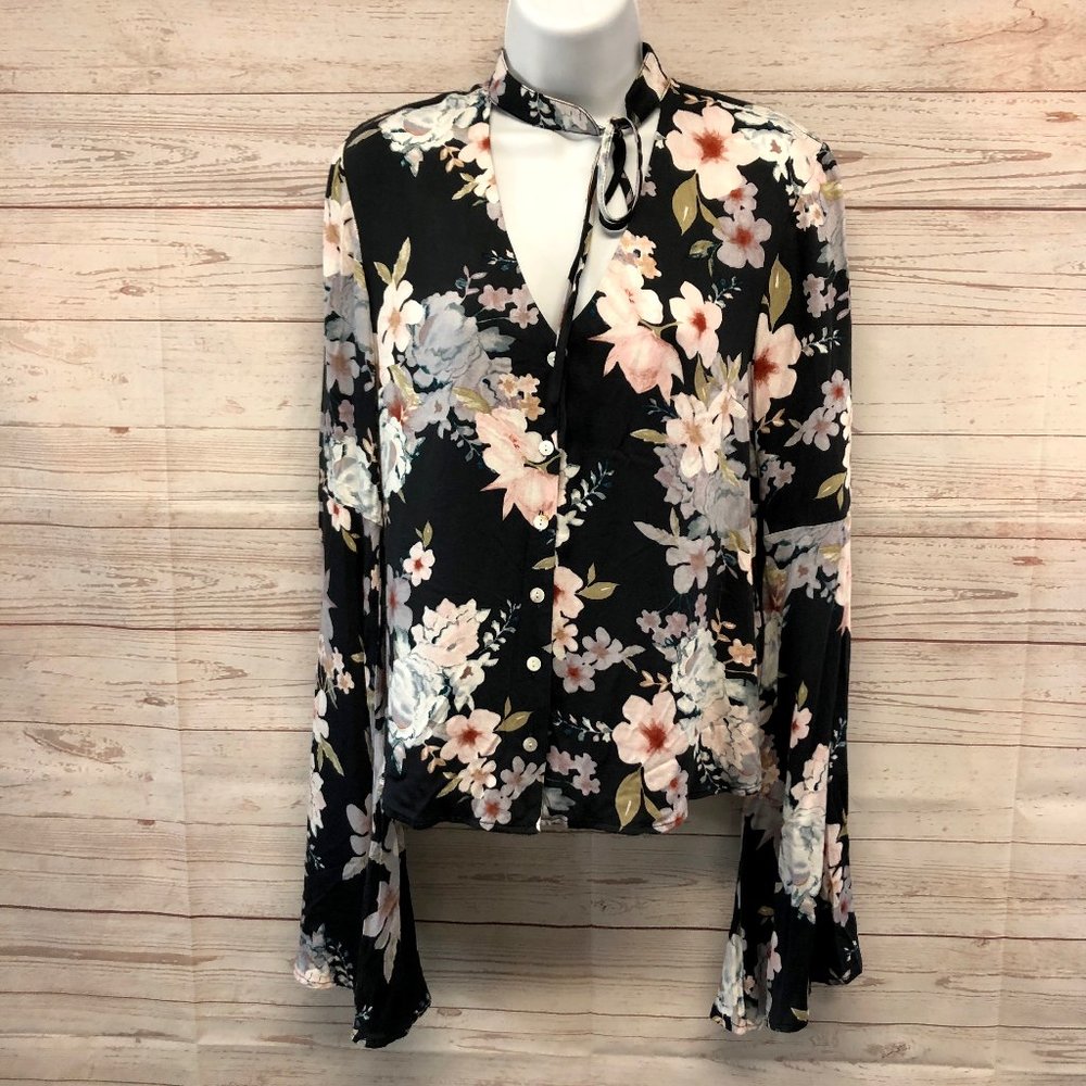 Somedays Lovin Breaking Darkness Floral Bell Sleeve Blouse